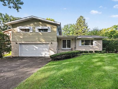 Property at 940 Ridgeland Ave, Mundelein, IL