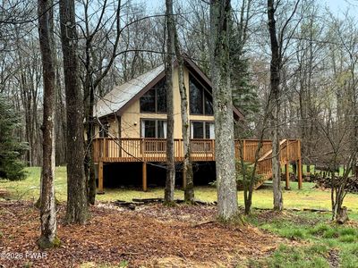 Property at 1022 Teakwood Dr, Newfoundland, PA
