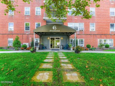 1615 Park Avenue #3B