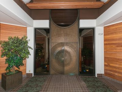 1221 Victoria St APT 1505