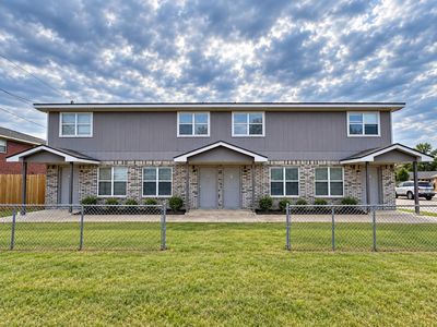 4305 Shawn Dr