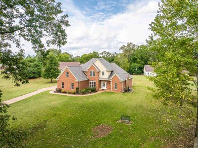 90 Rolling Meadows Rd