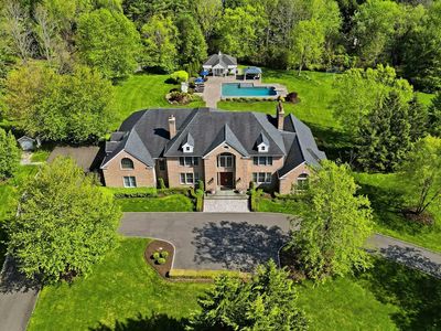 5 Westwood Court