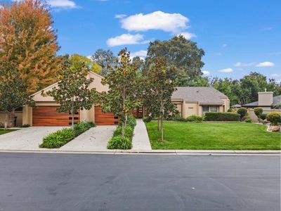 3342 Cove Cir