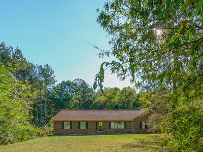 2076 Cullen Rd
