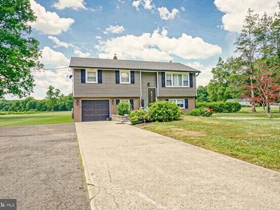 1024 Oxmead Rd