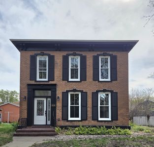 414 Pine St