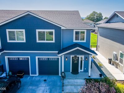 2024 SW Family Ln