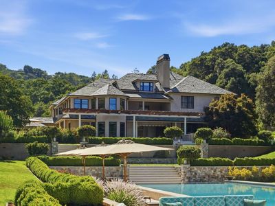 25355 La Loma Dr