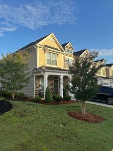 106 Wakeview Way