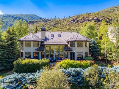 1418 Moraine Dr