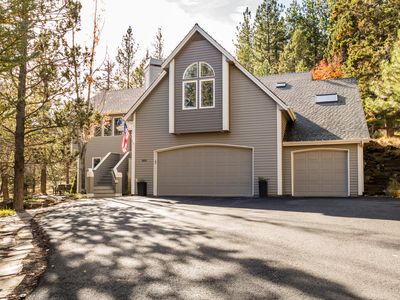 1690 NW City View Dr