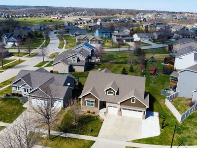 9285 Sugar Creek Cir