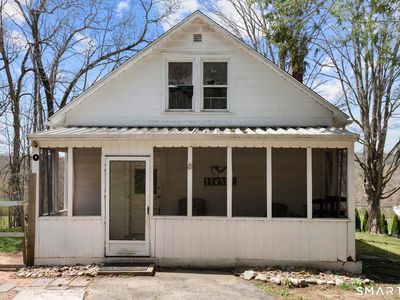 828 Stafford Road
