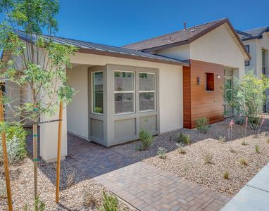 1021 Golden Summit Ave