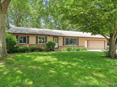 195 Surry Oak Dr