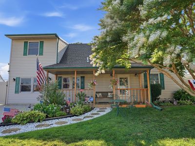 31 Narcissus Ln