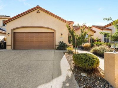 9063 Old Creek Dr