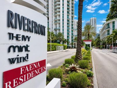 350 S Miami Ave APT 2215