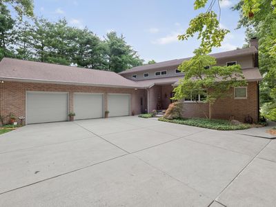 53820 Crystal Creek Ln