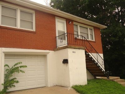 Property at 1622 Bristol Ave, Kansas City, MO