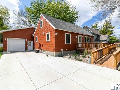 Property at 207 Lincoln St SW, Mapleton, MN
