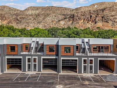 80 W Center St #24