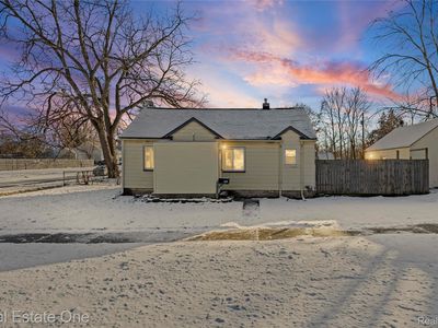 Property at 943 Premont Ave, Waterford, MI