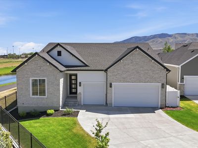 293 E Polaris Dr #101
