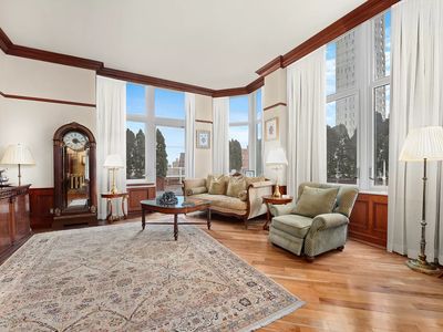 120 E 87th St #R22-C