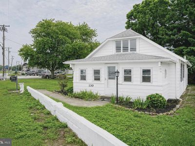Property at 130 Riviera Dr, Pennsville, NJ