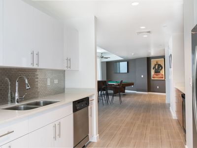 1776 Polk St APT 402