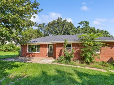 109 Hillside Ave