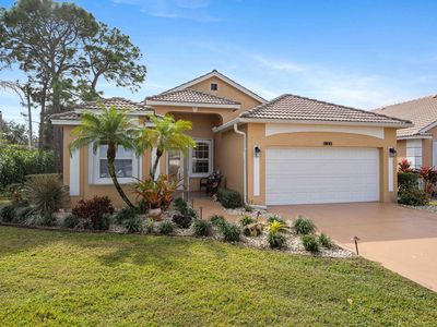 126 NW Catania Circle