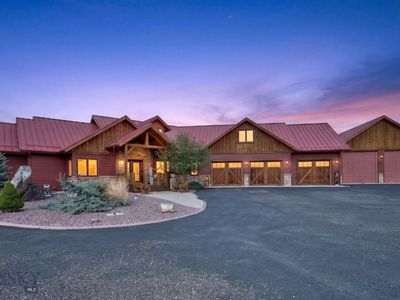 4210 Summertime Ln