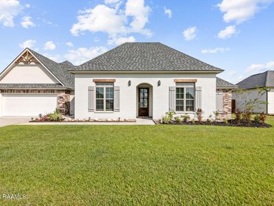 1305 Bayou Trce