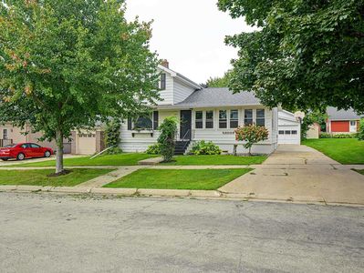 1017 12th Ave