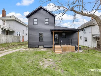 1322 Hurd St SE