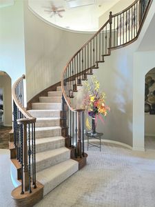 506 Magnolia Ln