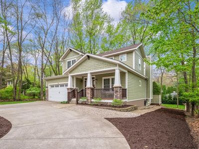 318 El Portal Dr