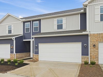 1402 Marinelli Dr E