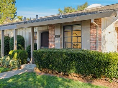 5092 Cribari Pl