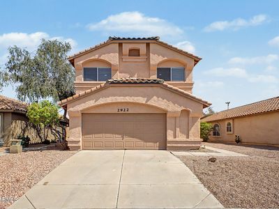 2922 E WOODLAND Drive