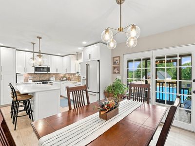 262 W Reed Rd