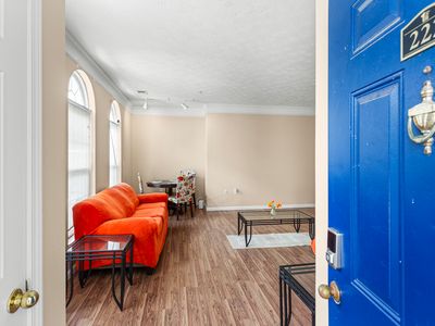 1903 N Lincoln Ave APT 222