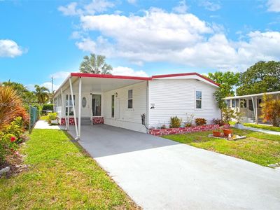 5103 NW 1st Way
