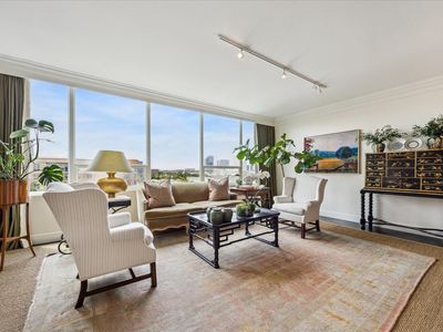 2701 Westheimer Rd UNIT 8E