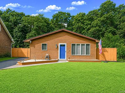43 Wavecrest Drive