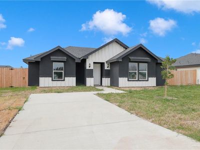 2208 Camille St