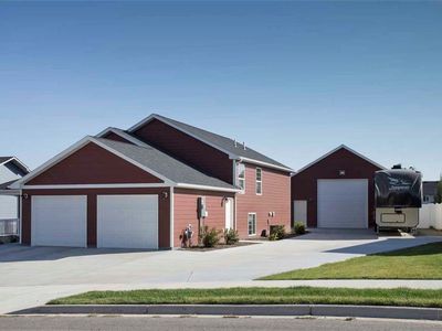 2478 Greenbriar Rd